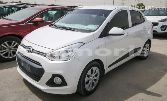 Buy Import Hyundai i10 White Car in Import - Dubai in Agalega Islands Buy Import Hyundai i10 White Car in Import - Dubai in Agalega Islands