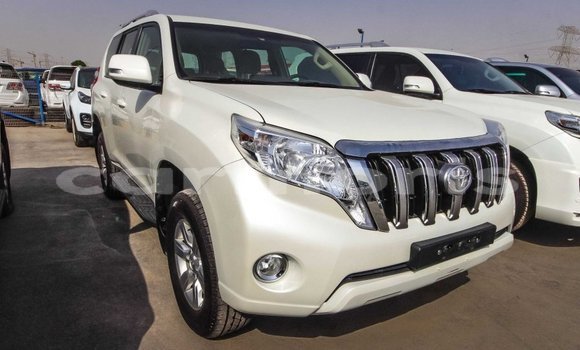 Buy Import Toyota Prado White Car in Import - Dubai in Agalega Islands Buy Import Toyota Prado White Car in Import - Dubai in Agalega Islands