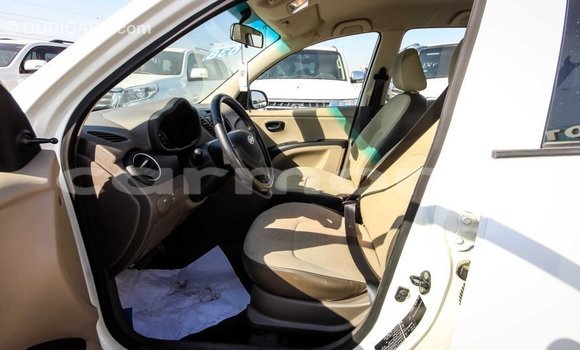 Buy Import Hyundai i10 White Car in Import - Dubai in Agalega Islands Buy Import Hyundai i10 White Car in Import - Dubai in Agalega Islands