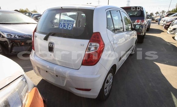 Buy Import Hyundai i10 White Car in Import - Dubai in Agalega Islands Buy Import Hyundai i10 White Car in Import - Dubai in Agalega Islands