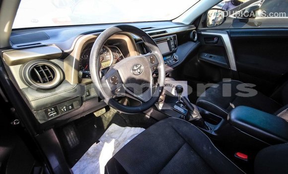 Buy Import Toyota HiAce Black Truck in Import - Dubai in Agalega Islands Buy Import Toyota HiAce Black Truck in Import - Dubai in Agalega Islands