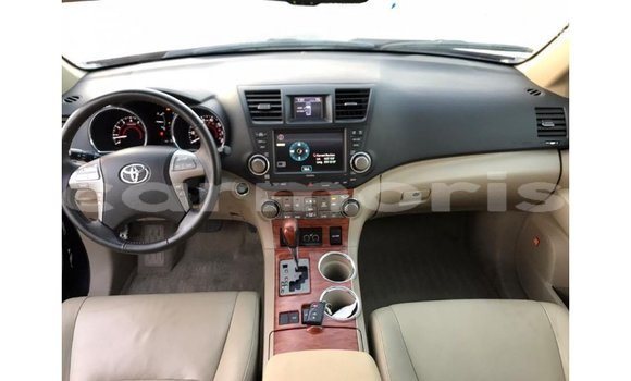 Buy Import Toyota Highlander Black Car in Import - Dubai in Agalega Islands Buy Import Toyota Highlander Black Car in Import - Dubai in Agalega Islands