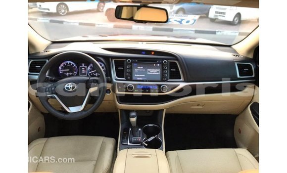 Buy Import Toyota Highlander Other Car in Import - Dubai in Agalega Islands Buy Import Toyota Highlander Other Car in Import - Dubai in Agalega Islands