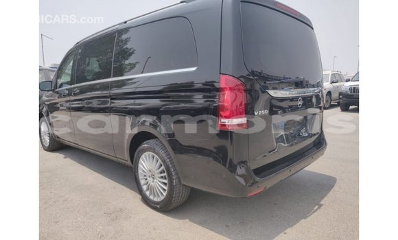 Buy Import Mercedes-Benz 250 Black Car in Import - Dubai in Agalega Islands Buy Import Mercedes-Benz 250 Black Car in Import - Dubai in Agalega Islands