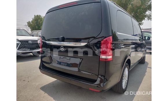 Buy Import Mercedes-Benz 250 Black Car in Import - Dubai in Agalega Islands Buy Import Mercedes-Benz 250 Black Car in Import - Dubai in Agalega Islands