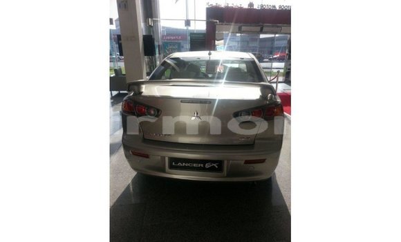 Buy Import Mitsubishi L200 Other Car in Import - Dubai in Agalega Islands Buy Import Mitsubishi L200 Other Car in Import - Dubai in Agalega Islands