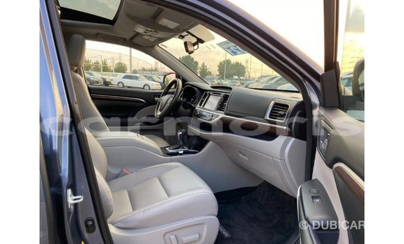 Buy Import Toyota Highlander Blue Car in Import - Dubai in Agalega Islands Buy Import Toyota Highlander Blue Car in Import - Dubai in Agalega Islands