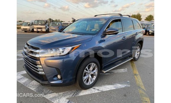 Buy Import Toyota Highlander Blue Car in Import - Dubai in Agalega Islands Buy Import Toyota Highlander Blue Car in Import - Dubai in Agalega Islands