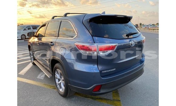Buy Import Toyota Highlander Blue Car in Import - Dubai in Agalega Islands Buy Import Toyota Highlander Blue Car in Import - Dubai in Agalega Islands