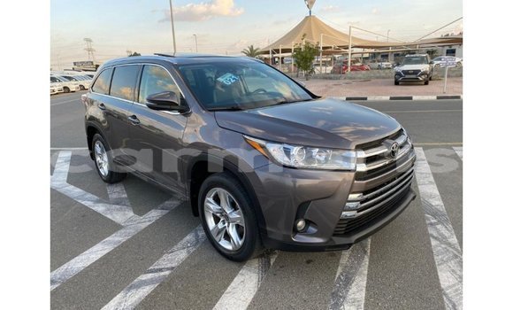Buy Import Toyota Highlander Other Car in Import - Dubai in Agalega Islands Buy Import Toyota Highlander Other Car in Import - Dubai in Agalega Islands