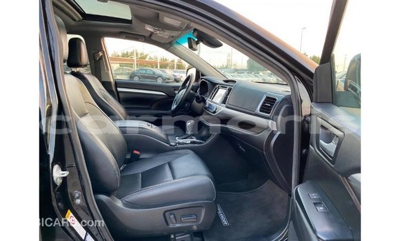 Buy Import Toyota Highlander Other Car in Import - Dubai in Agalega Islands Buy Import Toyota Highlander Other Car in Import - Dubai in Agalega Islands