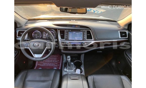Buy Import Toyota Highlander Other Car in Import - Dubai in Agalega Islands Buy Import Toyota Highlander Other Car in Import - Dubai in Agalega Islands