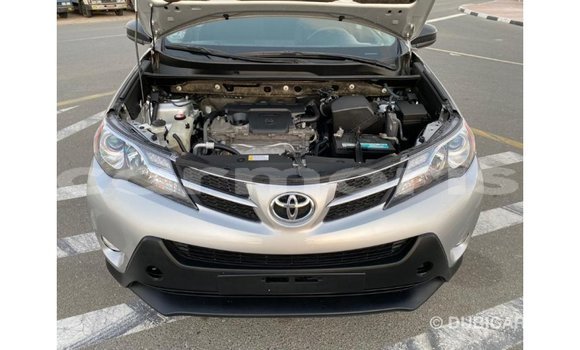 Buy Import Toyota HiAce Other Truck in Import - Dubai in Agalega Islands Buy Import Toyota HiAce Other Truck in Import - Dubai in Agalega Islands