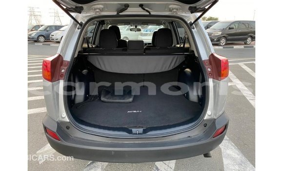 Buy Import Toyota HiAce Other Truck in Import - Dubai in Agalega Islands Buy Import Toyota HiAce Other Truck in Import - Dubai in Agalega Islands