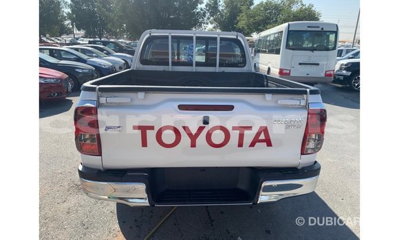 Buy Import Toyota Hilux White Car in Import - Dubai in Agalega Islands Buy Import Toyota Hilux White Car in Import - Dubai in Agalega Islands