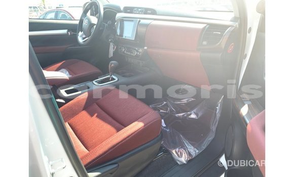 Buy Import Toyota Hilux White Car in Import - Dubai in Agalega Islands Buy Import Toyota Hilux White Car in Import - Dubai in Agalega Islands