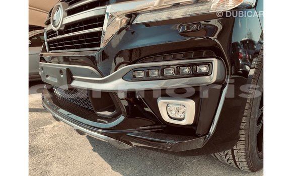 Acheter Import Voiture Toyota Land Cruiser Noir à Import - Dubai, Îles Agalega Acheter Import Voiture Toyota Land Cruiser Noir à Import - Dubai, Îles Agalega