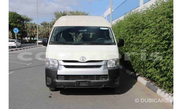 Buy Import Toyota Hiace White Car in Import - Dubai in Agalega Islands Buy Import Toyota Hiace White Car in Import - Dubai in Agalega Islands