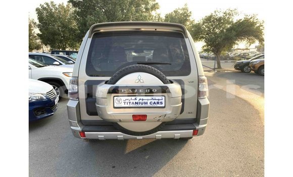 Buy Import Mitsubishi Pajero Other Car in Import - Dubai in Agalega Islands Buy Import Mitsubishi Pajero Other Car in Import - Dubai in Agalega Islands