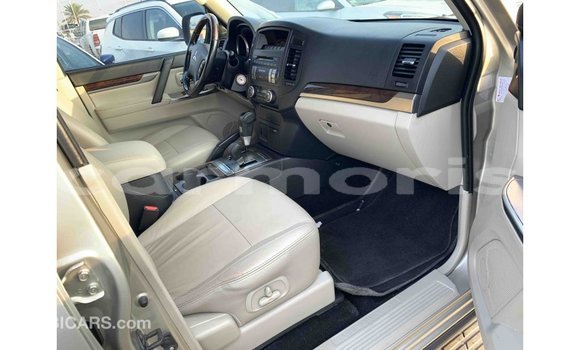 Buy Import Mitsubishi Pajero Other Car in Import - Dubai in Agalega Islands Buy Import Mitsubishi Pajero Other Car in Import - Dubai in Agalega Islands
