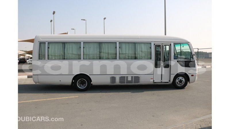 Big with watermark mitsubishi carisma agalega islands import dubai 2746