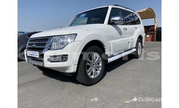 Buy Import Mitsubishi Pajero White Car in Import - Dubai in Agalega Islands Buy Import Mitsubishi Pajero White Car in Import - Dubai in Agalega Islands