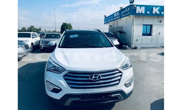 Buy Import Hyundai Santa Fe White Car in Import - Dubai in Agalega Islands Buy Import Hyundai Santa Fe White Car in Import - Dubai in Agalega Islands