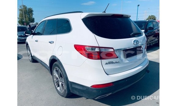 Buy Import Hyundai Santa Fe White Car in Import - Dubai in Agalega Islands Buy Import Hyundai Santa Fe White Car in Import - Dubai in Agalega Islands