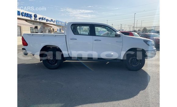 Buy Import Toyota Hilux White Car in Import - Dubai in Agalega Islands Buy Import Toyota Hilux White Car in Import - Dubai in Agalega Islands