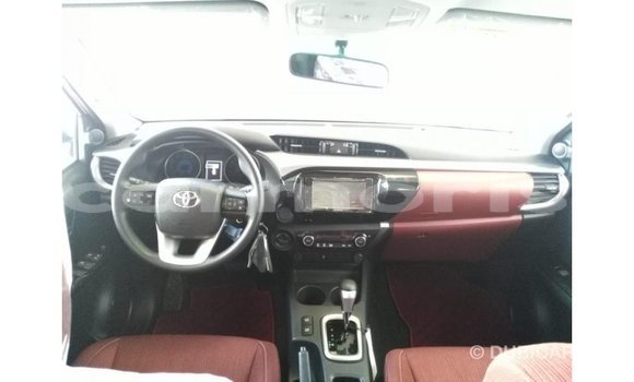 Buy Import Toyota Hilux White Car in Import - Dubai in Agalega Islands Buy Import Toyota Hilux White Car in Import - Dubai in Agalega Islands
