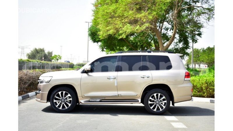 Big with watermark toyota land cruiser agalega islands import dubai 2789