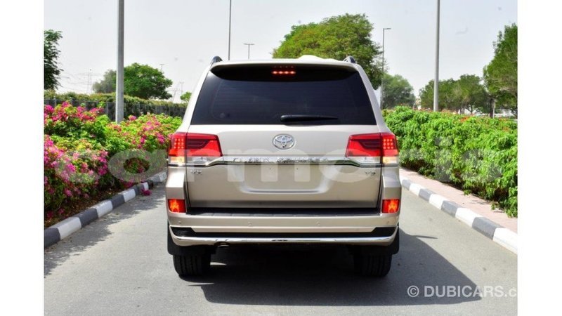 Big with watermark toyota land cruiser agalega islands import dubai 2789