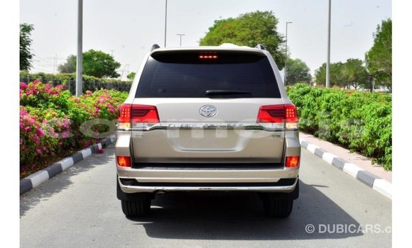 Buy Import Toyota Land Cruiser Other Car in Import - Dubai in Agalega Islands Buy Import Toyota Land Cruiser Other Car in Import - Dubai in Agalega Islands