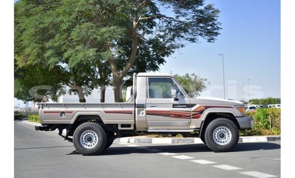 Buy Import Toyota Land Cruiser Other Car in Import - Dubai in Agalega Islands Buy Import Toyota Land Cruiser Other Car in Import - Dubai in Agalega Islands