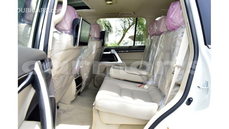 Big with watermark toyota land cruiser agalega islands import dubai 2793