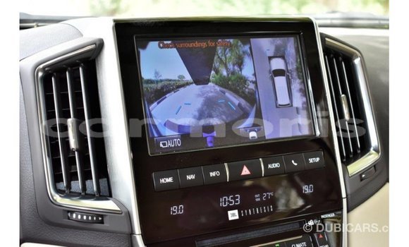 Buy Import Toyota Land Cruiser White Car in Import - Dubai in Agalega Islands Buy Import Toyota Land Cruiser White Car in Import - Dubai in Agalega Islands