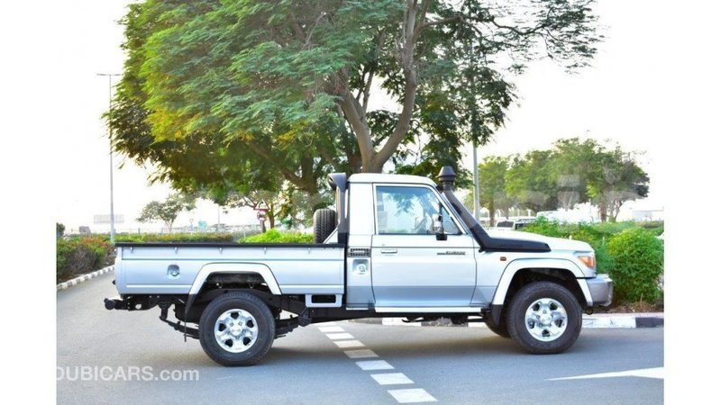 Big with watermark toyota land cruiser agalega islands import dubai 2795