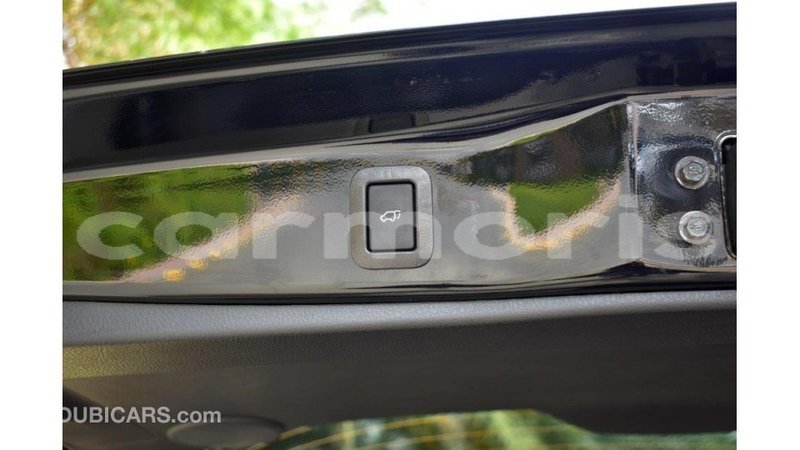 Big with watermark toyota highlander agalega islands import dubai 2796