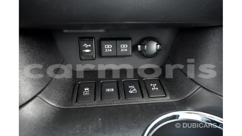 Big with watermark toyota highlander agalega islands import dubai 2796