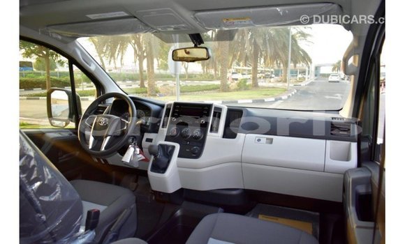 Buy Import Toyota Hiace White Car in Import - Dubai in Agalega Islands Buy Import Toyota Hiace White Car in Import - Dubai in Agalega Islands