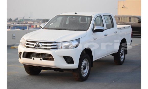 Buy Import Toyota Hilux White Car in Import - Dubai in Agalega Islands Buy Import Toyota Hilux White Car in Import - Dubai in Agalega Islands