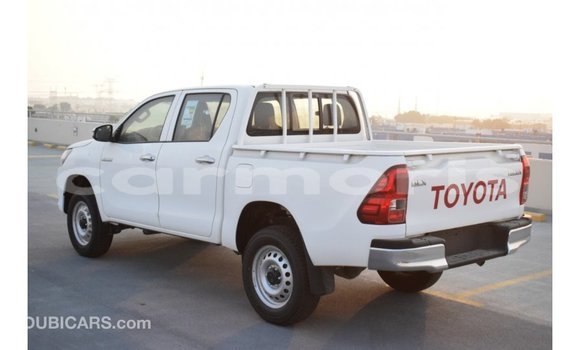 Buy Import Toyota Hilux White Car in Import - Dubai in Agalega Islands Buy Import Toyota Hilux White Car in Import - Dubai in Agalega Islands