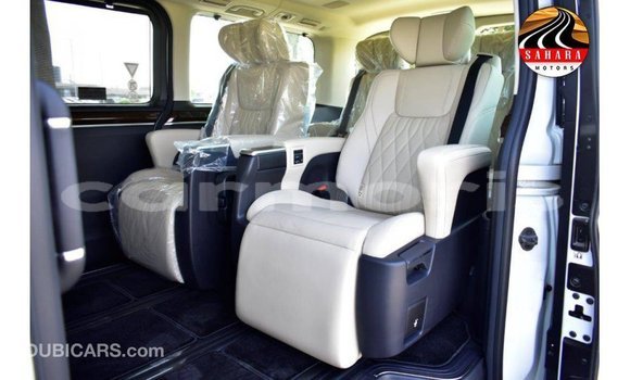 Buy Import Toyota Granvia White Car in Import - Dubai in Agalega Islands Buy Import Toyota Granvia White Car in Import - Dubai in Agalega Islands