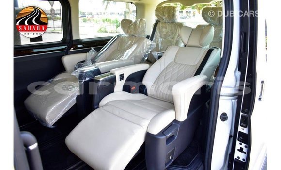 Buy Import Toyota Granvia White Car in Import - Dubai in Agalega Islands Buy Import Toyota Granvia White Car in Import - Dubai in Agalega Islands