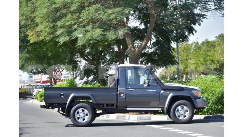 Big with watermark toyota land cruiser agalega islands import dubai 2809