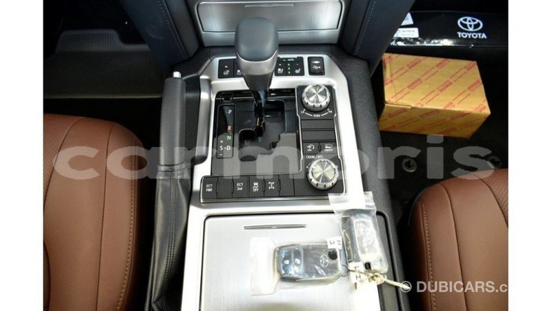 Big with watermark toyota land cruiser agalega islands import dubai 2814