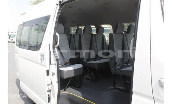 Buy Import Toyota Hiace White Car in Import - Dubai in Agalega Islands Buy Import Toyota Hiace White Car in Import - Dubai in Agalega Islands