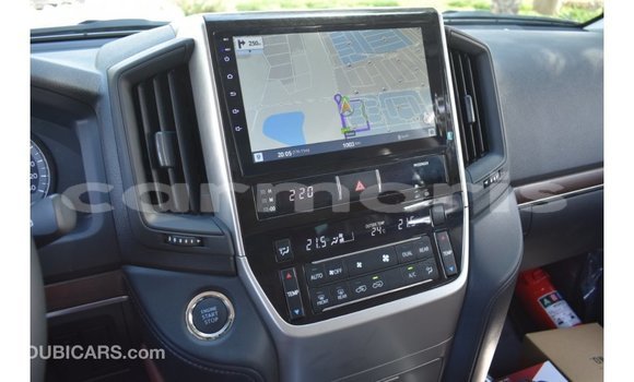 Buy Import Toyota Land Cruiser White Car in Import - Dubai in Agalega Islands Buy Import Toyota Land Cruiser White Car in Import - Dubai in Agalega Islands