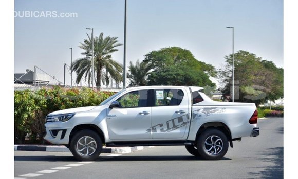 Buy Import Toyota Hilux White Car in Import - Dubai in Agalega Islands Buy Import Toyota Hilux White Car in Import - Dubai in Agalega Islands