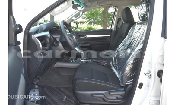 Buy Import Toyota Hilux White Car in Import - Dubai in Agalega Islands Buy Import Toyota Hilux White Car in Import - Dubai in Agalega Islands